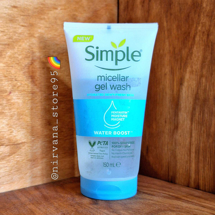 ژل میسلار آبرسان پوست خشک و حساس سیمپل Simple(150میل)