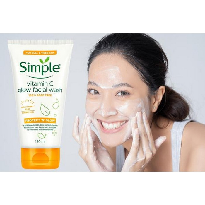 ژل شستوشوی صورت ویتامین C مدل Protect N Glow سیمپل