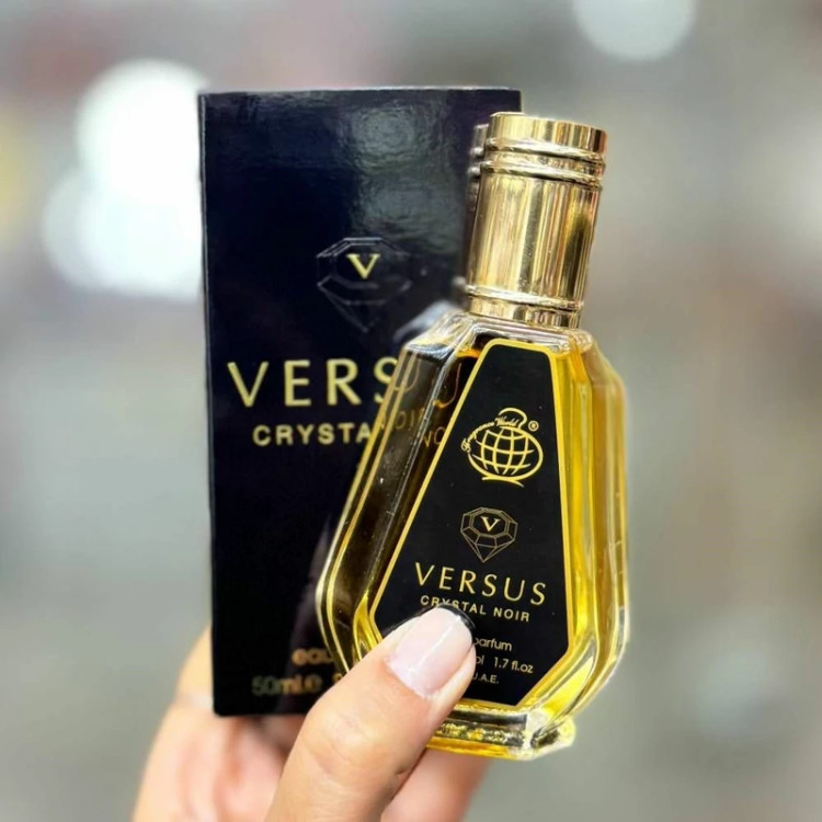 عطر ادکلن زنانه ورساچه کریستال نویر فراگرنس ورد 50 میل