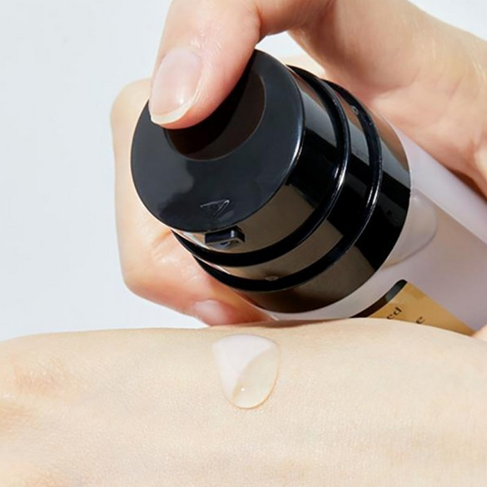 اسنس دوگانه حلزون کوزارکس Cosrx مدل Radiance Dual